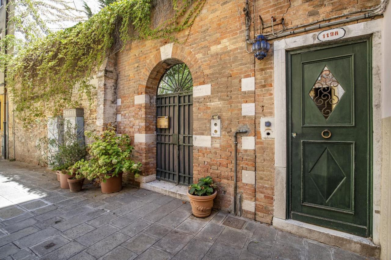 Residenza Centopietre - Dorsoduro By Wonderful Italy 威尼斯 外观 照片